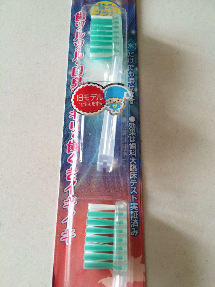 Насадка с жесткой щетиной для ионной зубной щетки Kiss You E-cut Фото Насадка с жесткой щетиной для ионной зубной щетки Kiss You ION 21